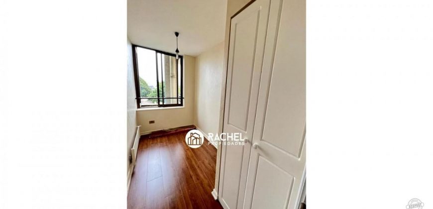 SE VENDE EXCELENTE DEPARTAMENTO CONDOMINIO PLAZA HOCHSTETTER