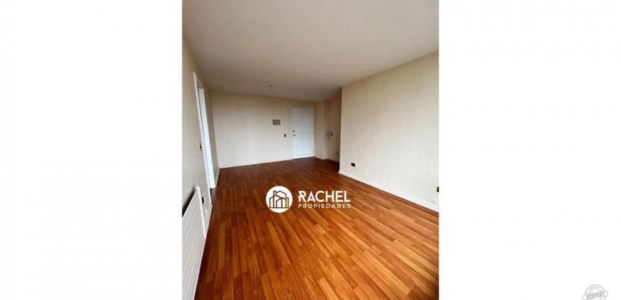 SE VENDE EXCELENTE DEPARTAMENTO CONDOMINIO PLAZA HOCHSTETTER