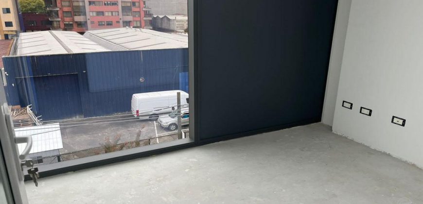 Arrendamos oficina en Edificio Vanguardia Center