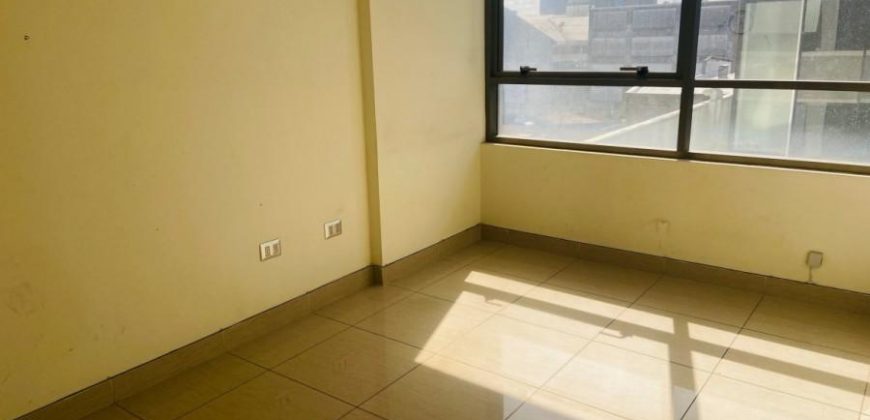 Arrendamos oficina en Edificio Sinergia