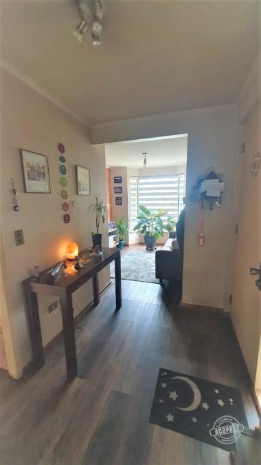 SE VENDE CASA EN ARBOLEDA DEL PORTAL