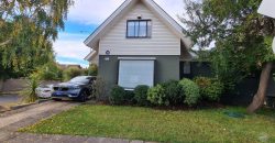 SE VENDE HERMOSA CASA EN LOMAS DE MIRASUR