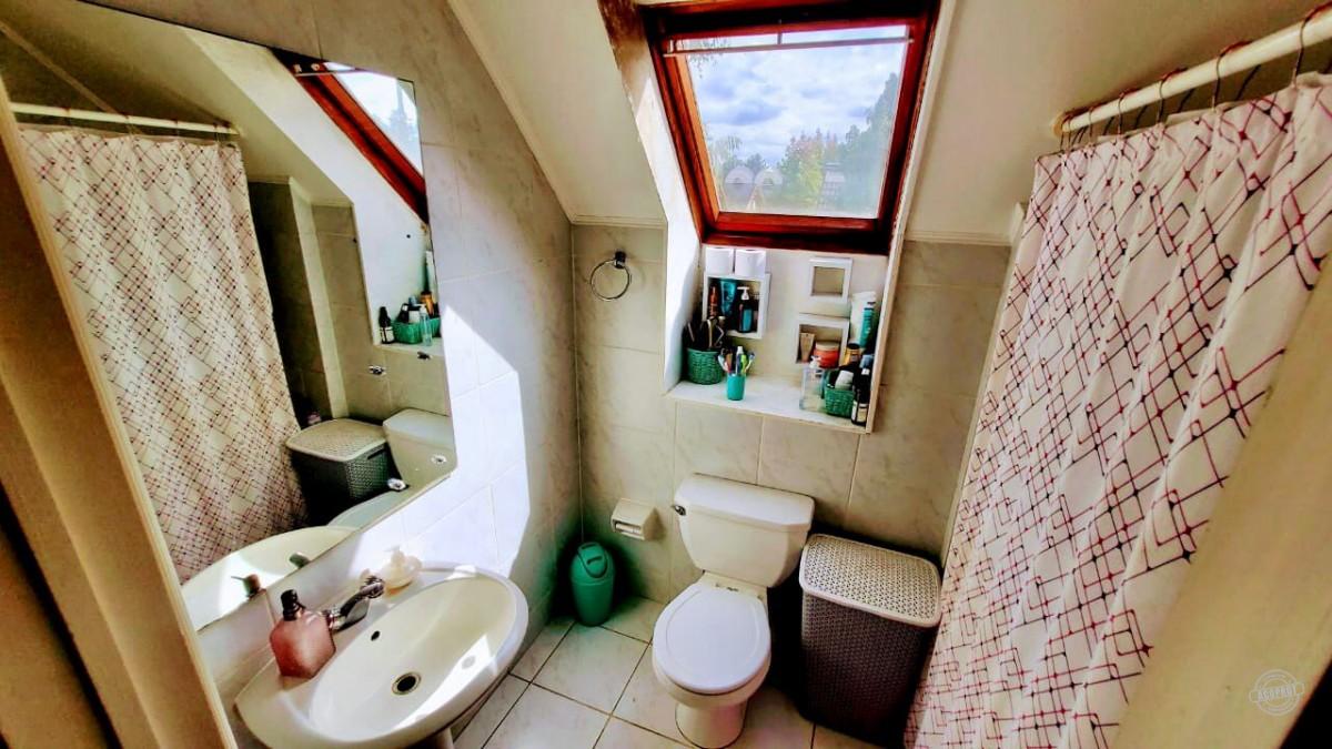 SE VENDE HERMOSA CASA EN LOMAS DE MIRASUR