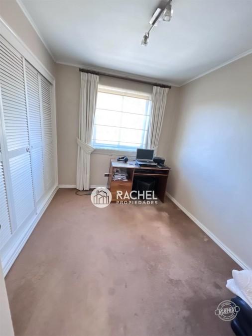 SE VENDE GRAN CASA SECTOR BARRIO INGLÉS