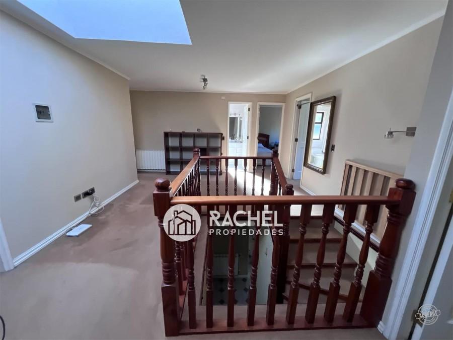 SE VENDE GRAN CASA SECTOR BARRIO INGLÉS
