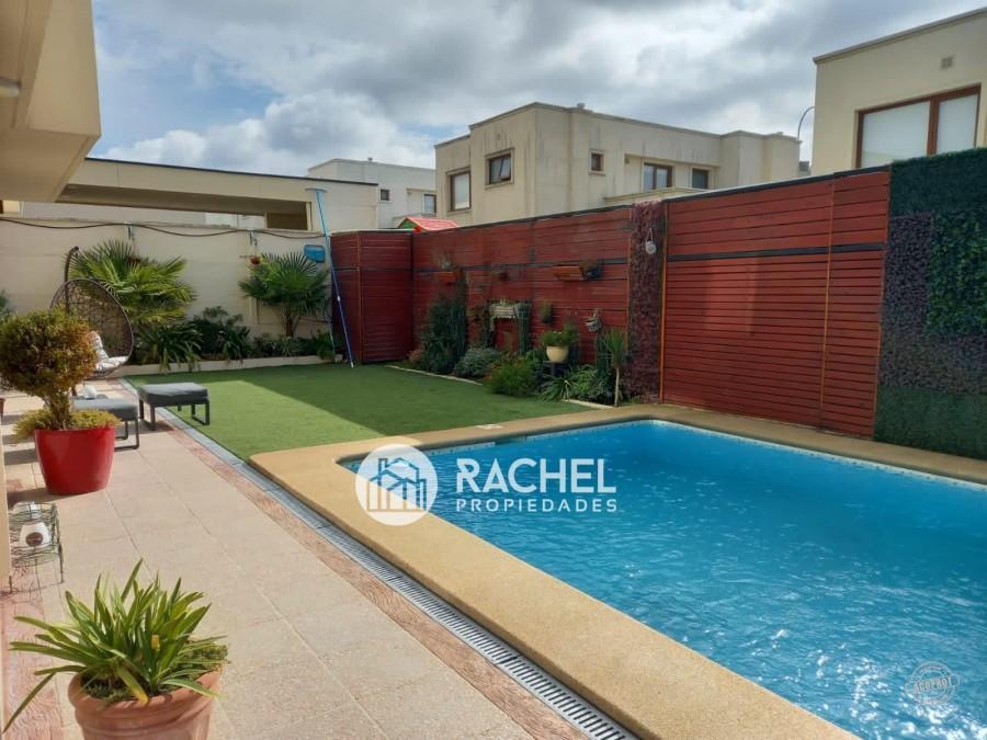SE VENDE MODERNA Y LUMINOSA CASA MEDITERRÁNEA