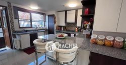 SE VENDE MODERNA Y LUMINOSA CASA MEDITERRÁNEA