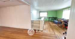 SE VENDE AMPLIA CASA EN PUEBLO NUEVO