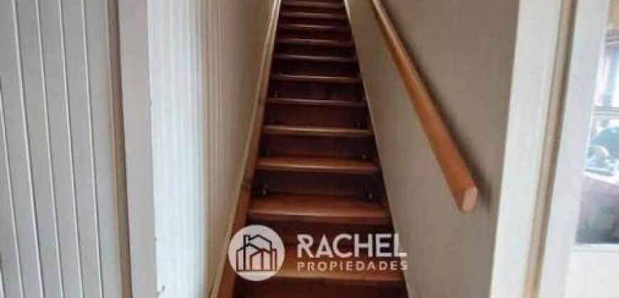 SE VENDE AMPLIA CASA EN PUEBLO NUEVO