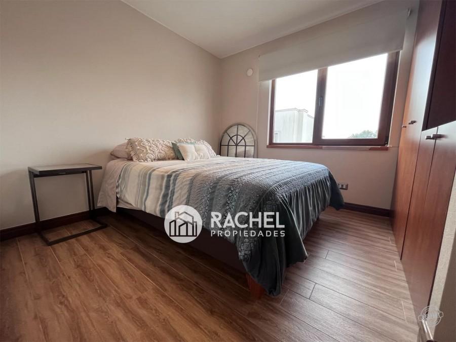 SE VENDE MODERNA Y LUMINOSA CASA MEDITERRÁNEA