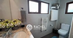 SE VENDE MODERNA Y LUMINOSA CASA MEDITERRÁNEA