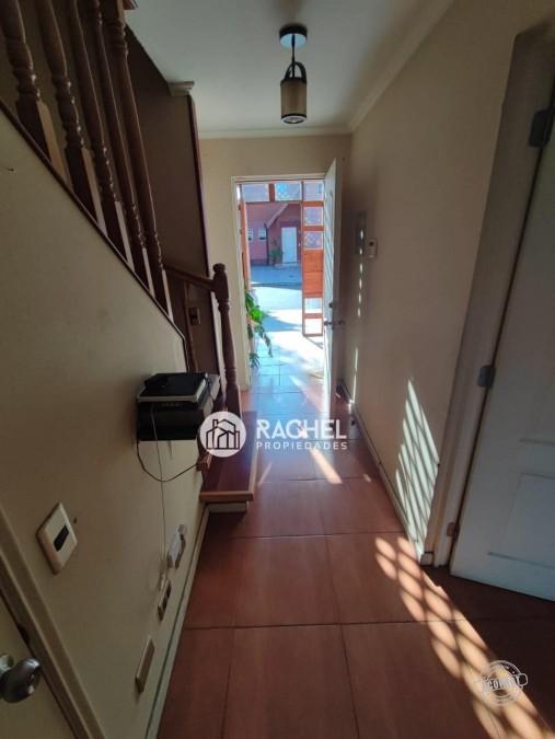 SE VENDE CASA 4 DORM. – SECTOR LOS CONQUISTADORES