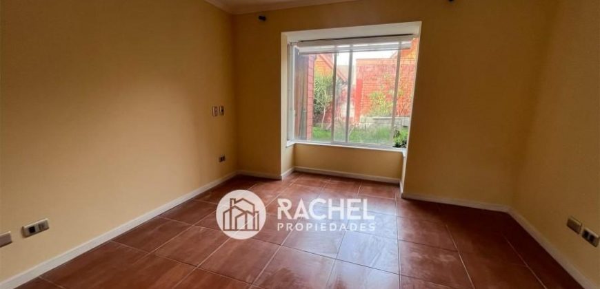 SE VENDE CASA 4 DORM. – SECTOR LOS CONQUISTADORES