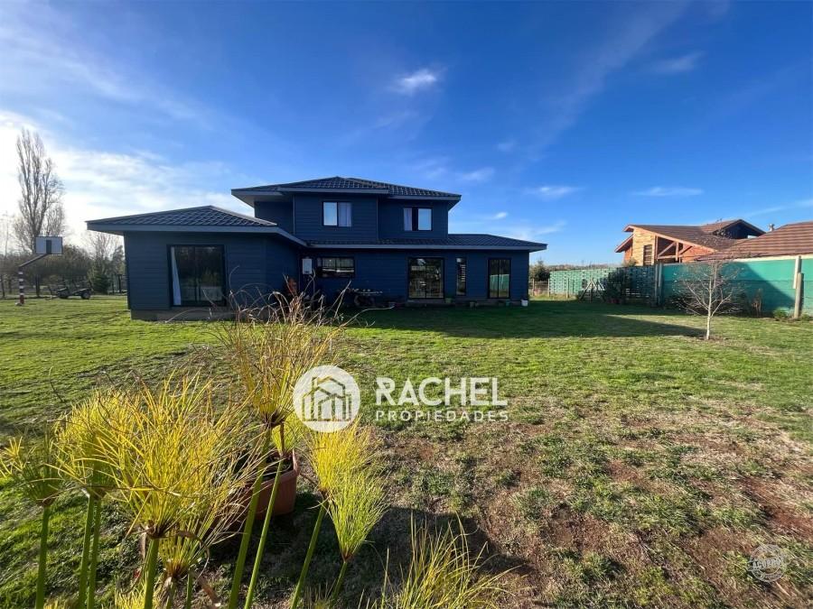 SE VENDE PRECIOSA CASA EN PARCELA CON ACCESO CONTROLADO