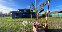 SE VENDE PRECIOSA CASA EN PARCELA CON ACCESO CONTROLADO
