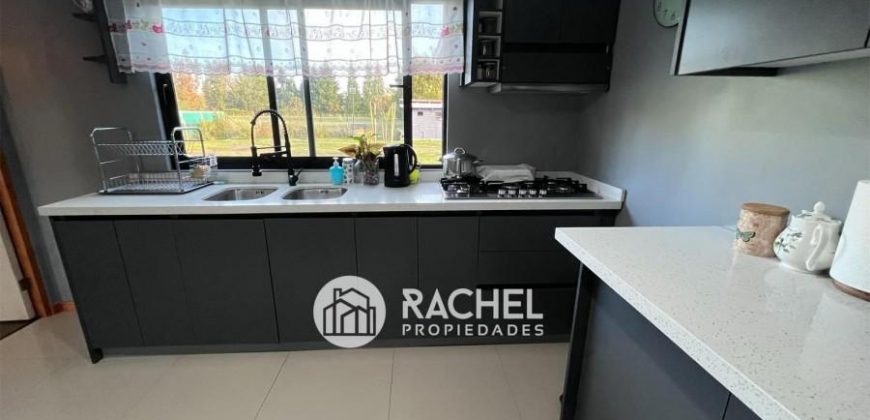 SE VENDE PRECIOSA CASA EN PARCELA CON ACCESO CONTROLADO
