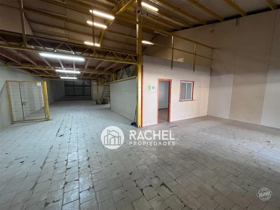 SE ARRIENDA SEGURA Y GRAN BODEGA CON INMEJORABLE UBICACIÓN