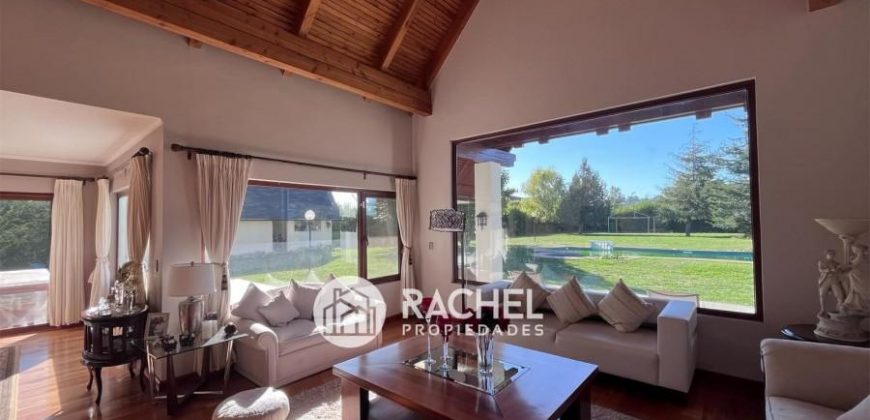 ESPECTACULAR CASA EN VENTA UBICADA EN EXCLUSIVO CONDOMINIO SAN JUAN DE PALOMAR
