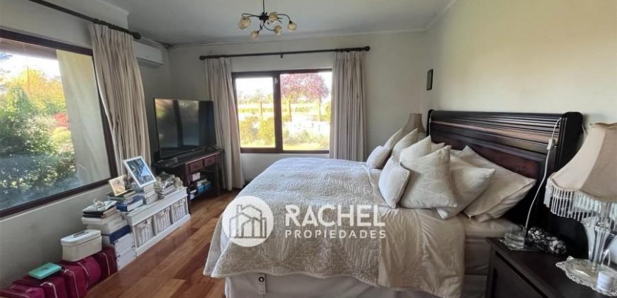 ESPECTACULAR CASA EN VENTA UBICADA EN EXCLUSIVO CONDOMINIO SAN JUAN DE PALOMAR