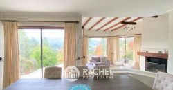 SE ARRIENDA LINDA Y AMPLIA CASA EN CONDOMINIO EN LOMAS DE CHIVILCAN