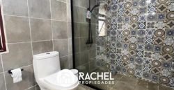 SE ARRIENDA LINDA Y AMPLIA CASA EN CONDOMINIO EN LOMAS DE CHIVILCAN