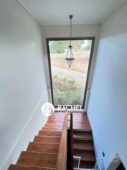 SE ARRIENDA LINDA Y AMPLIA CASA EN CONDOMINIO EN LOMAS DE CHIVILCAN