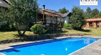 Vende , Hermosa casa camino al volcán , Pucón.