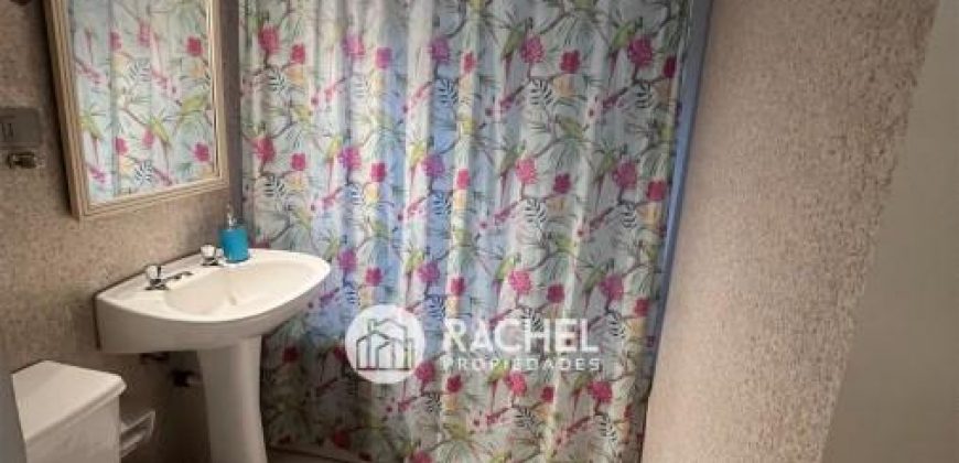 SE VENDE CÓMODA CASA EN SECTOR DE LOMAS DE MIRASUR