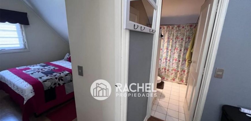 SE VENDE CÓMODA CASA EN SECTOR DE LOMAS DE MIRASUR