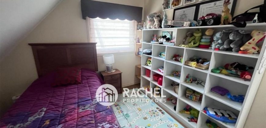 SE VENDE CÓMODA CASA EN SECTOR DE LOMAS DE MIRASUR