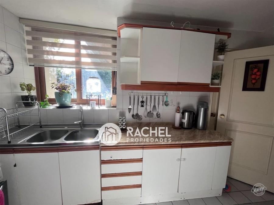 SE VENDE CÓMODA CASA EN SECTOR DE LOMAS DE MIRASUR