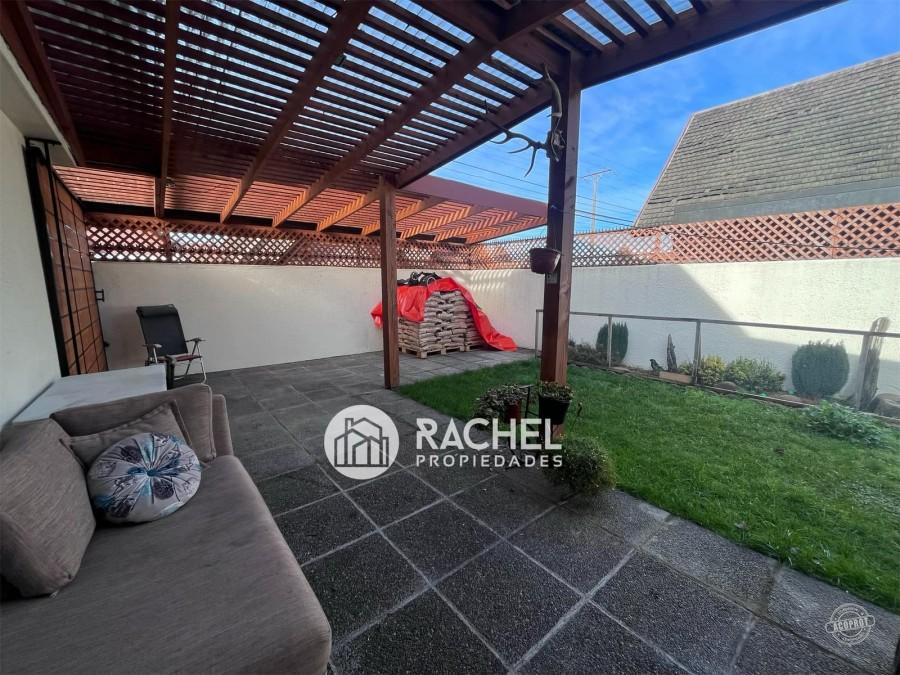 SE VENDE CÓMODA CASA EN SECTOR DE LOMAS DE MIRASUR