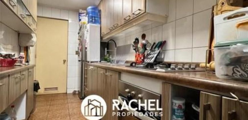 SE VENDE ACOGEDORA CASA ARBOLEDA DEL PORTAL