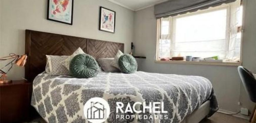 SE VENDE ACOGEDORA CASA ARBOLEDA DEL PORTAL