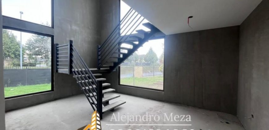 SE VENDE CASA EN PORTAL DE LA FRONTERA