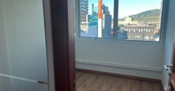 Arrendamos amplia y céntrica oficina en el Edificio Prat
