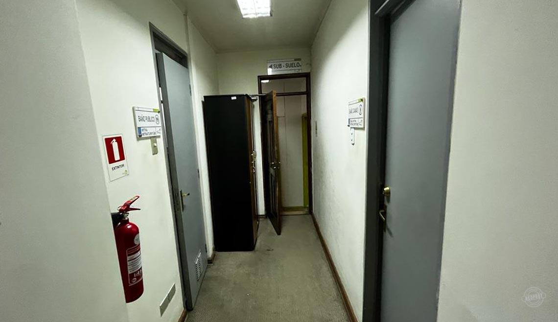 Arrendamos amplia casa comercial tipo edificio multipropósito ideal para oficina institucional