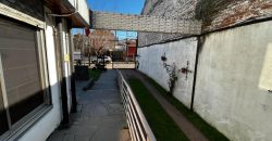 Arrendamos amplia casa comercial tipo edificio multipropósito ideal para oficina institucional