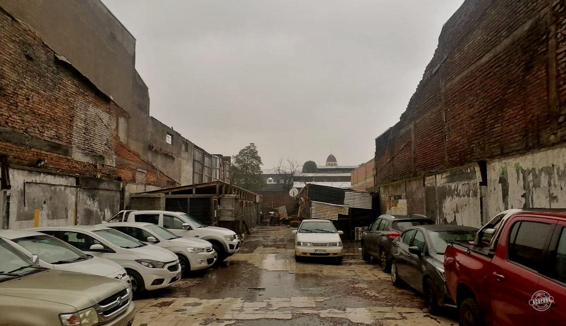 Vendemos sitio ubicado en pleno centro de la ciudad.