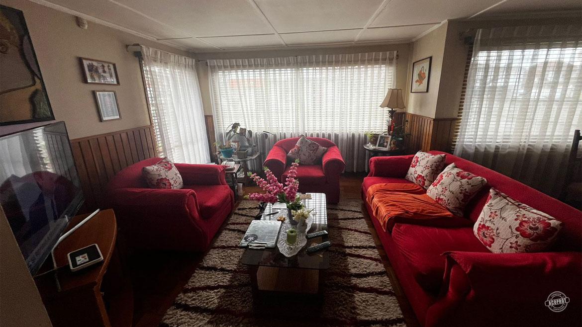 Vendemos casa a pasos de Caupolicán