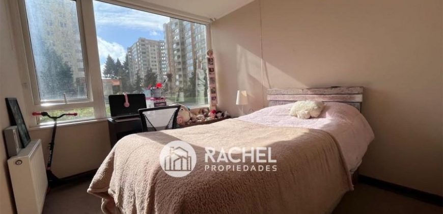 SE ARRIENDA SOLEADO DEPTO 3D-2B EN CONDOMINIO LOS CONQUISTADORES