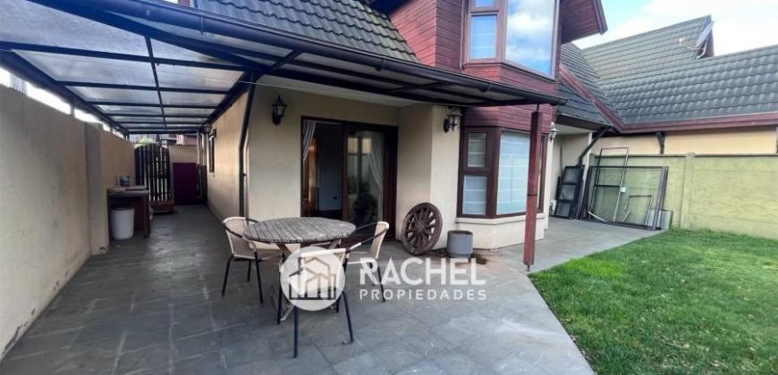 SE VENDE HERMOSA CASA EN VALLE DE ALCALA