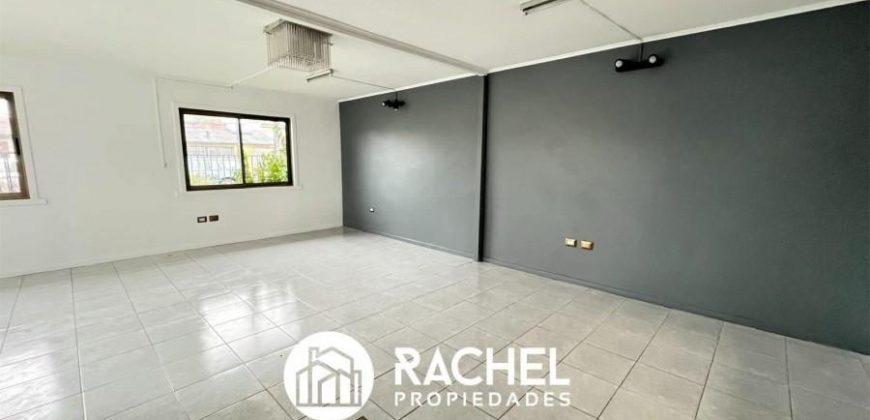 SE ARRIENDA IMPECABLE CASA SECTOR LAS DELICIAS