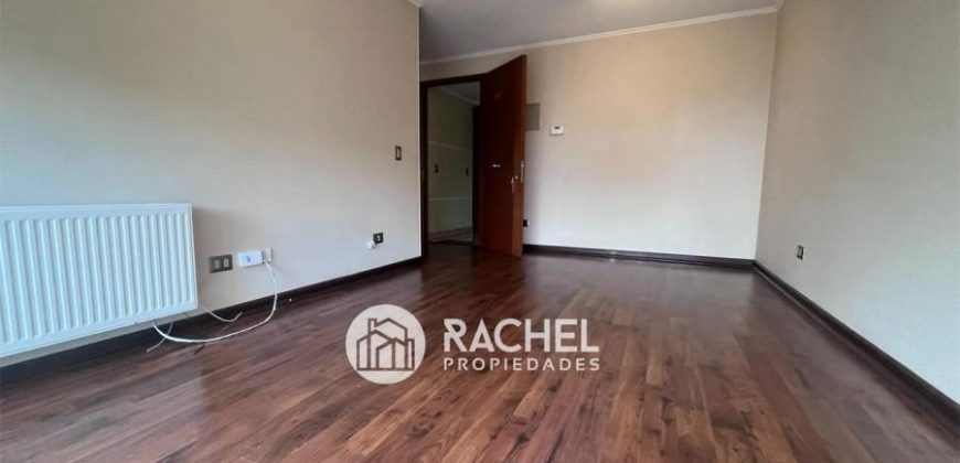 Se Arrienda Soleado Departamento 3D, 2B en Condominio Los Conquistadores