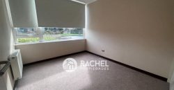 Se Arrienda Soleado Departamento 3D, 2B en Condominio Los Conquistadores
