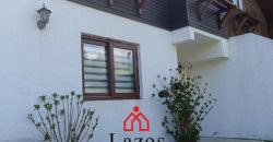 Se vende hermosa casa amoblada , en condominio camino al volcán a 8 minutos del centro de Pucón.