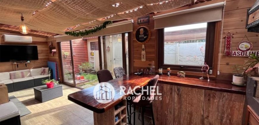 SE VENDE CASA ESQUINA ARBOLEDA DEL PORTAL