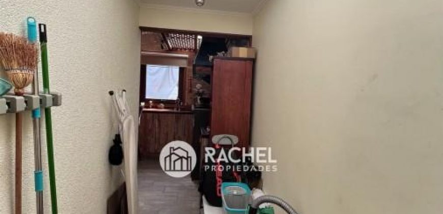 SE VENDE CASA ESQUINA ARBOLEDA DEL PORTAL