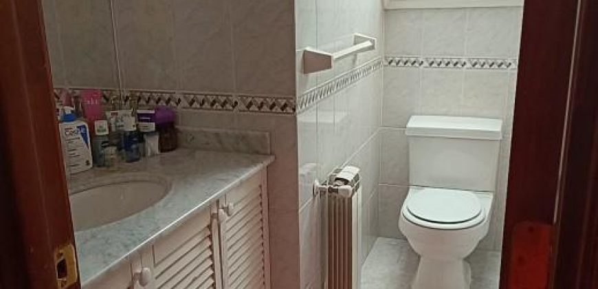 Se vende hermosa casa en condominio, Barrio Inglés.