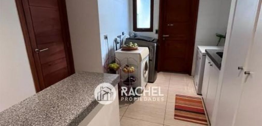 SE VENDE ESPECTACULAR CASA MEDITERRANEA EN CONSOLIDADO CONDOMINIO DE TEMUCO